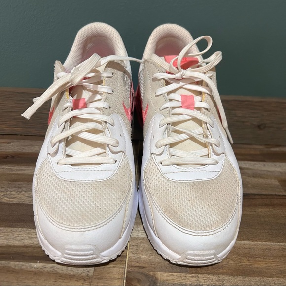 Nike Women's Air Max Sneakers - White and Pink Size 7.5 - Picture 8 of 10